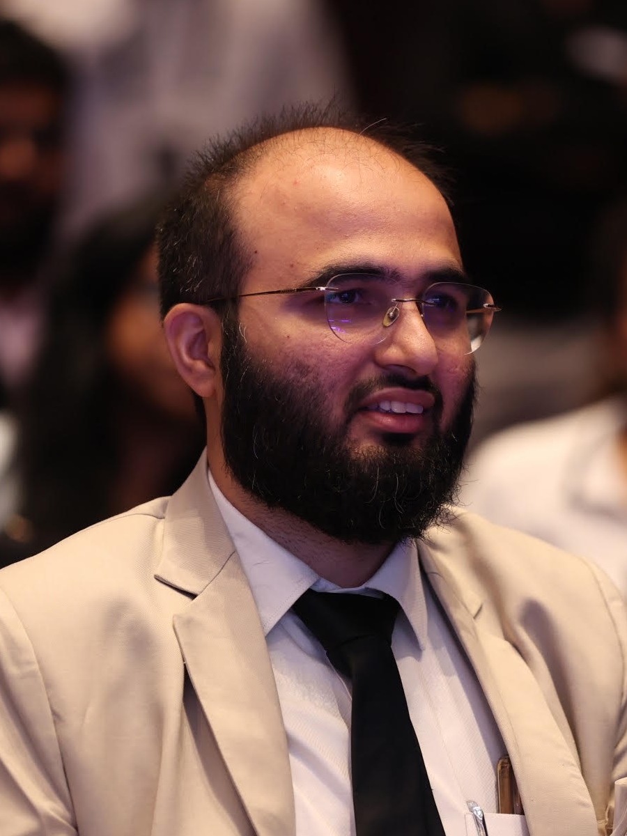 Dr. Khizer Hussain Junaidy, Diabetologist & Bariatric Physician, at Caspian Healthcare